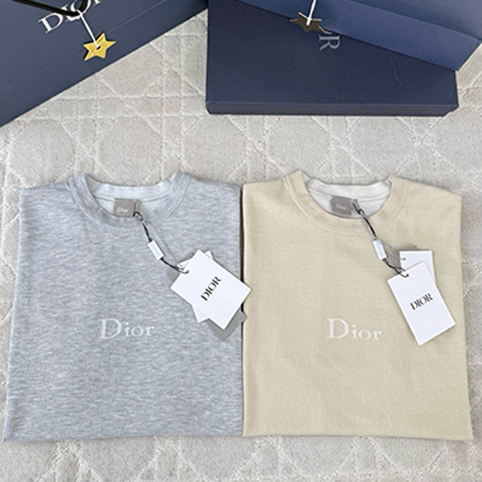 dior subtle chest logo knit short sleeve t-shirt